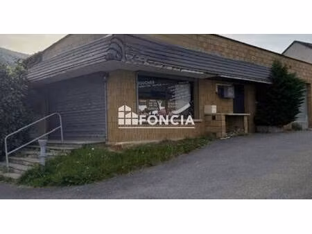 local commercial à vendre