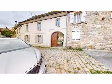 bâtisse atypique 190 m2 prix 280 000