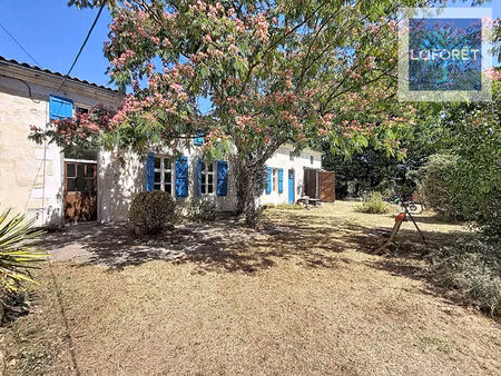 authentique longère familiale avec vaste terrain arboré de plus de 7 000 m²