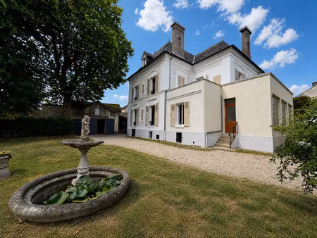 location maison 8 pièces 293.28 m² à luzarches (95270)  2 990 €