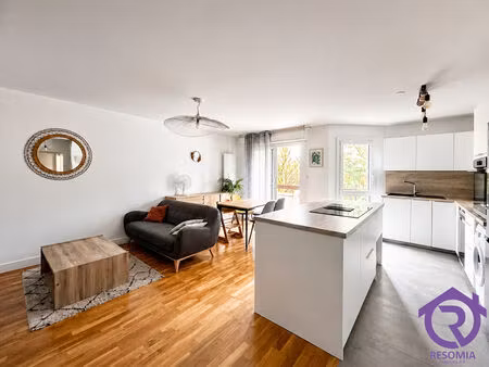 appartement 3 pièces de 64 m² à chatillon
