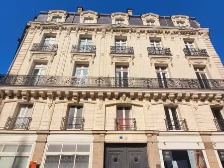 appartement d'exception hyper entre 4 pièce(s) 138 m2