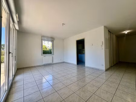 appartement naves 3 pièce(s) 61 m2