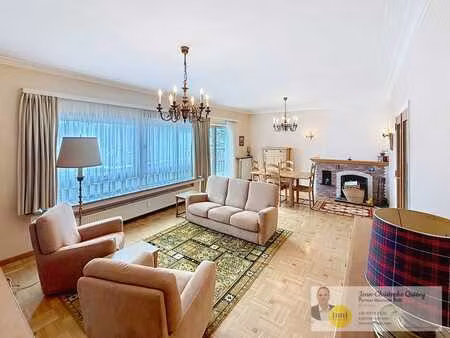 quartier tomberg paul hymans charmant penthouse 2 ch