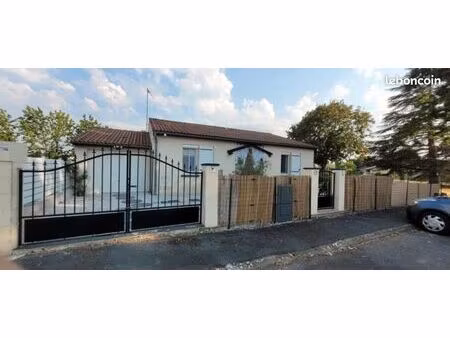 particulier vend maison entierement rénovée individuelle de plain pied
