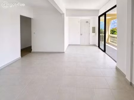 appartement 87 m² fort-de-france