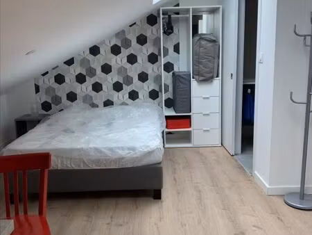 studio 1 pièce 26 m²
