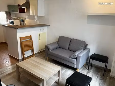studio meublé