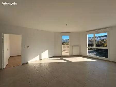 t2 neuf 50 6 m² – loggia  garage  local vélo privatif – résidence cœur vert – saint-étienn