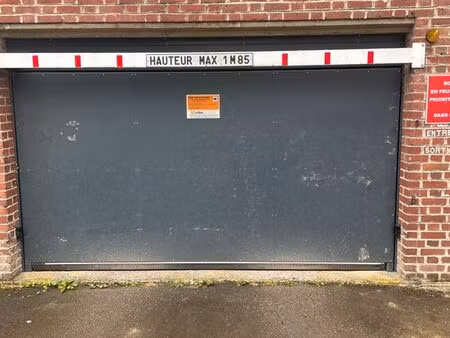 garage à louer