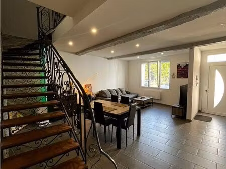 à louer – maison t4 de 120 m² – lamagistère (82360)