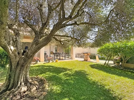 montélimar (26200) – maison familiale climatisée de 162 m²  5 chambres dont une vaste pièc