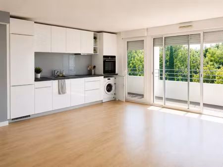 location appartement 3 pièces 69 m² à montpellier (34000)