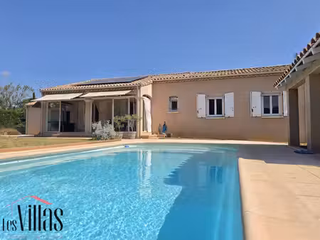à seulement 5 minutes de carcassonne  laissez-vous séduire par cette belle maison...