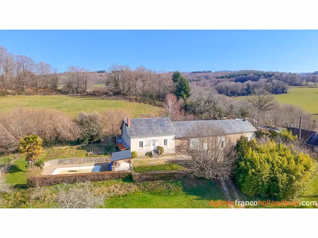 maison avec granges  piscine et 1 5 hectare
