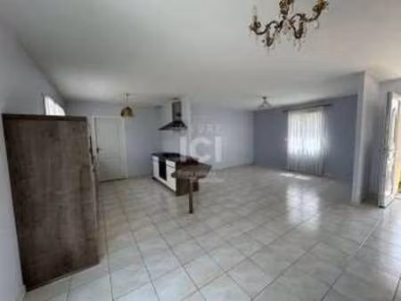 vente maison à montreuil-bellay (49260) : à vendre / 86m² montreuil-bellay