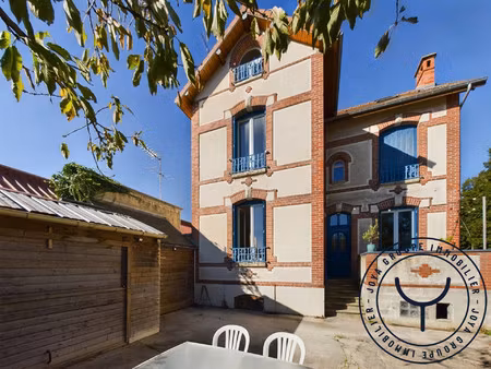 'éléonore'  charmante maison des années 30