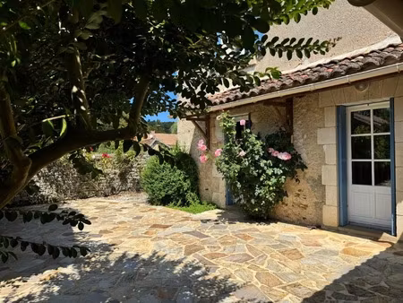 maison à vendre 5 pièces 100 m² à st front la rivière sur terrain de 1188 m² (24)