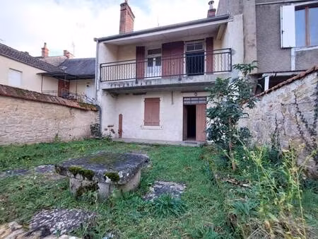 vente maison 4 pièces 56 m² saint-amand-montrond (18200)