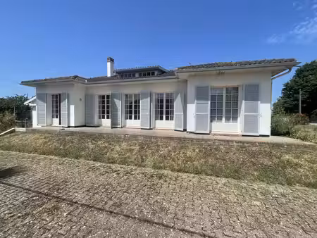 maison de plain pied à vic-en-bigorre