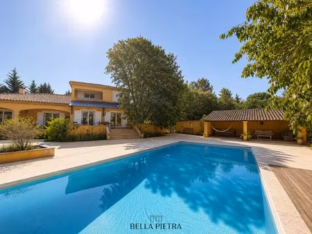 maison provençale d'exception - 220 m2 - terrain de 4 229 m2 - piscine - vue panoramique..
