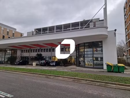location bureaux 100 m²
