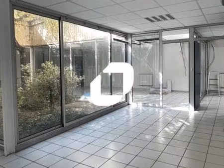 location bureaux 200 m²