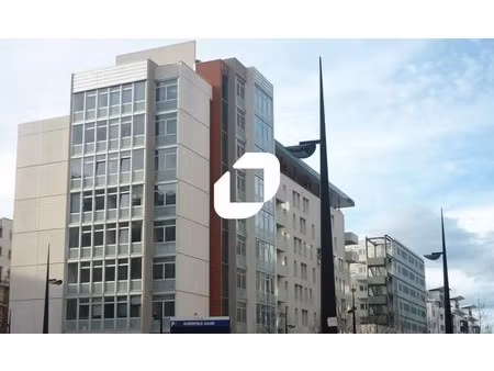location bureaux 89 m²