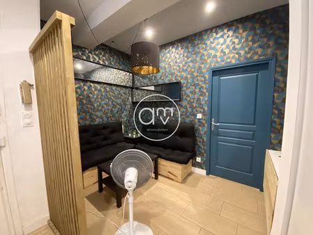 location meublée appartement 4 pièces 80.35 m² à toulon (83000)  1 290 €