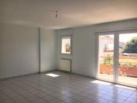 location appartement 3 pièces à nantes (44000) : à louer 3 pièces / 78m² nantes