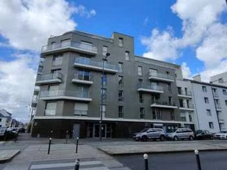location appartement 2 pièces à rennes (35000) : à louer 2 pièces / 41m² rennes