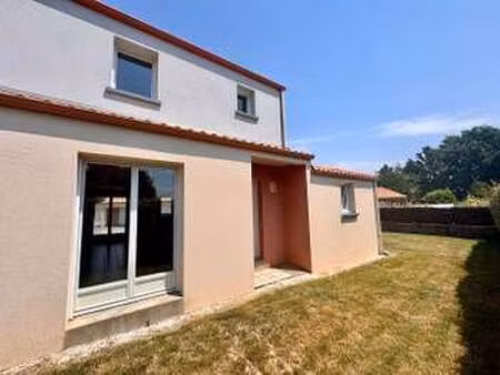 location maison à machecoul (44270) : à louer / 79m² machecoul