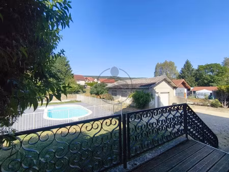 vente maison 8 pièces 176 m2 à marchaux-chaudefontaine