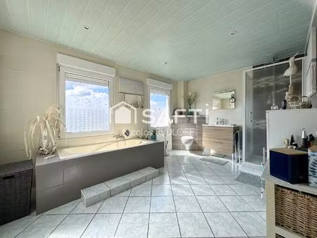 maison - 6 pièces - 111m²