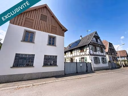 viager : ancien corps de ferme à rénover sur un terrain de 1 020 m² offrant un fort potent