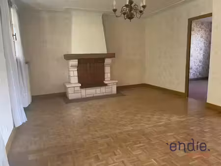 vente maison 6 pièces 127 m² à moncontour (86330)  82 000 €