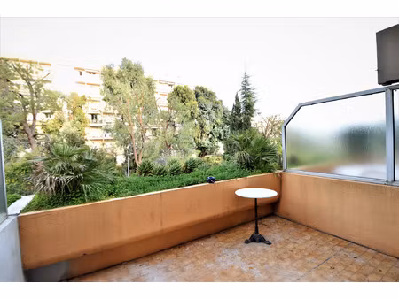 location appartement 1 pièce 31 m² à nice (06200)