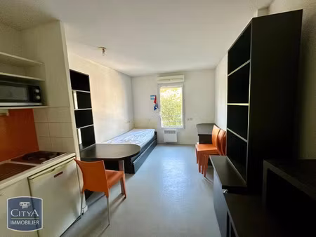 appartement à louer 1 pièce 23.3 m² - nîmes (30) - 421€