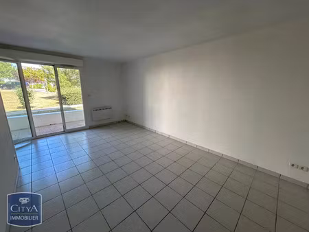 appartement à louer 2 pièces 47.68 m² - royan (17) - 629€