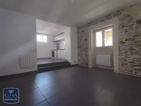 appartement à louer 2 pièces 47.5 m² - calvisson (30) - 515€
