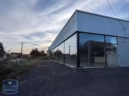 local commercial à louer 551.9 m² - malemort (19) - 2 100€