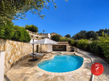 vente villa 9 pièces