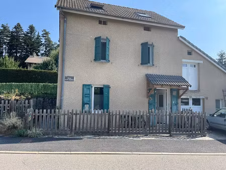 vente maison 5 pièces 90 m² à le chambon-sur-lignon (43400)  137 000 €