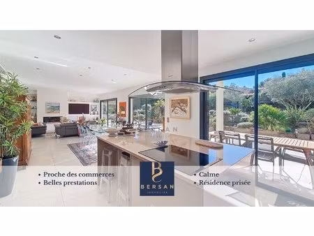 villa à valescure  saint raphael proche commerces et du golf