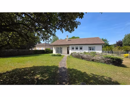 vente maison 4 pièces 130 m² à cernay (86140)  144 000 €