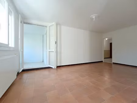 vente appartement 5 pièces 90 m² martigues (13500)