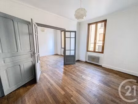 location appartement 3 pièces 77m² clermont ferrand 63000