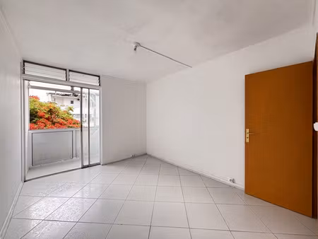 appartement entièrement rénové sur pointe-à-pitre ! longfort