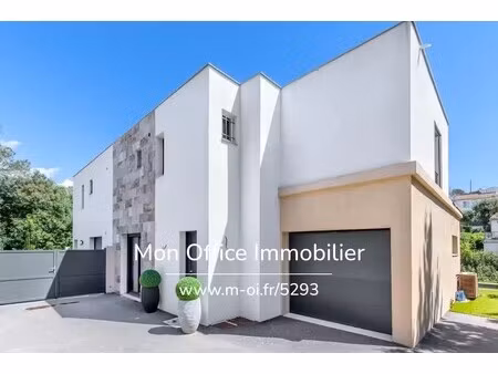 maison saint-raphaël - 5 chambres - 125m²