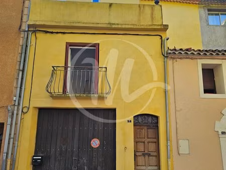 gignac : maison en pierre à rénover  terrasse  garage/local pro